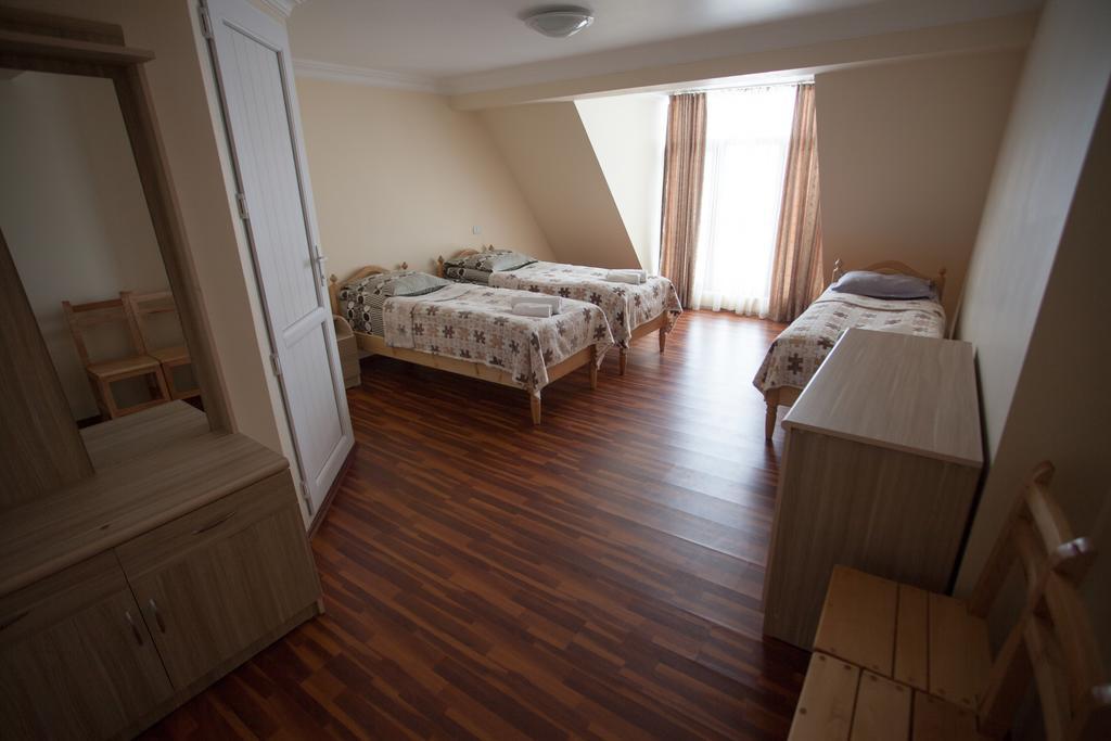 Mestiatour Guest House Exterior foto