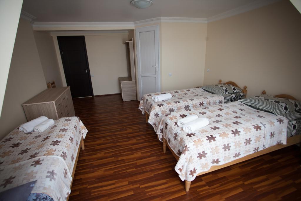 Mestiatour Guest House Exterior foto