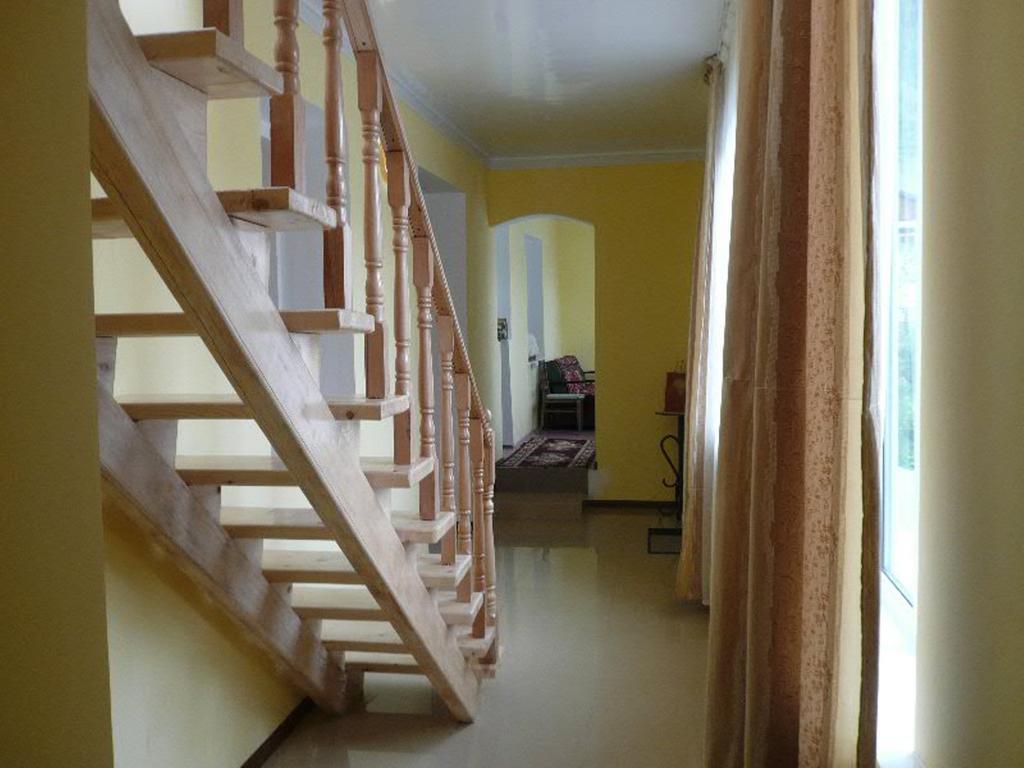 Mestiatour Guest House Exterior foto